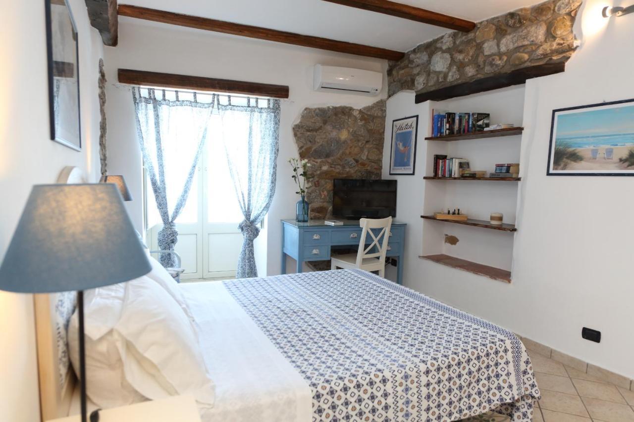 Coastal Seaview Suite & Central Balcony Street View Studio Cefalù Dış mekan fotoğraf
